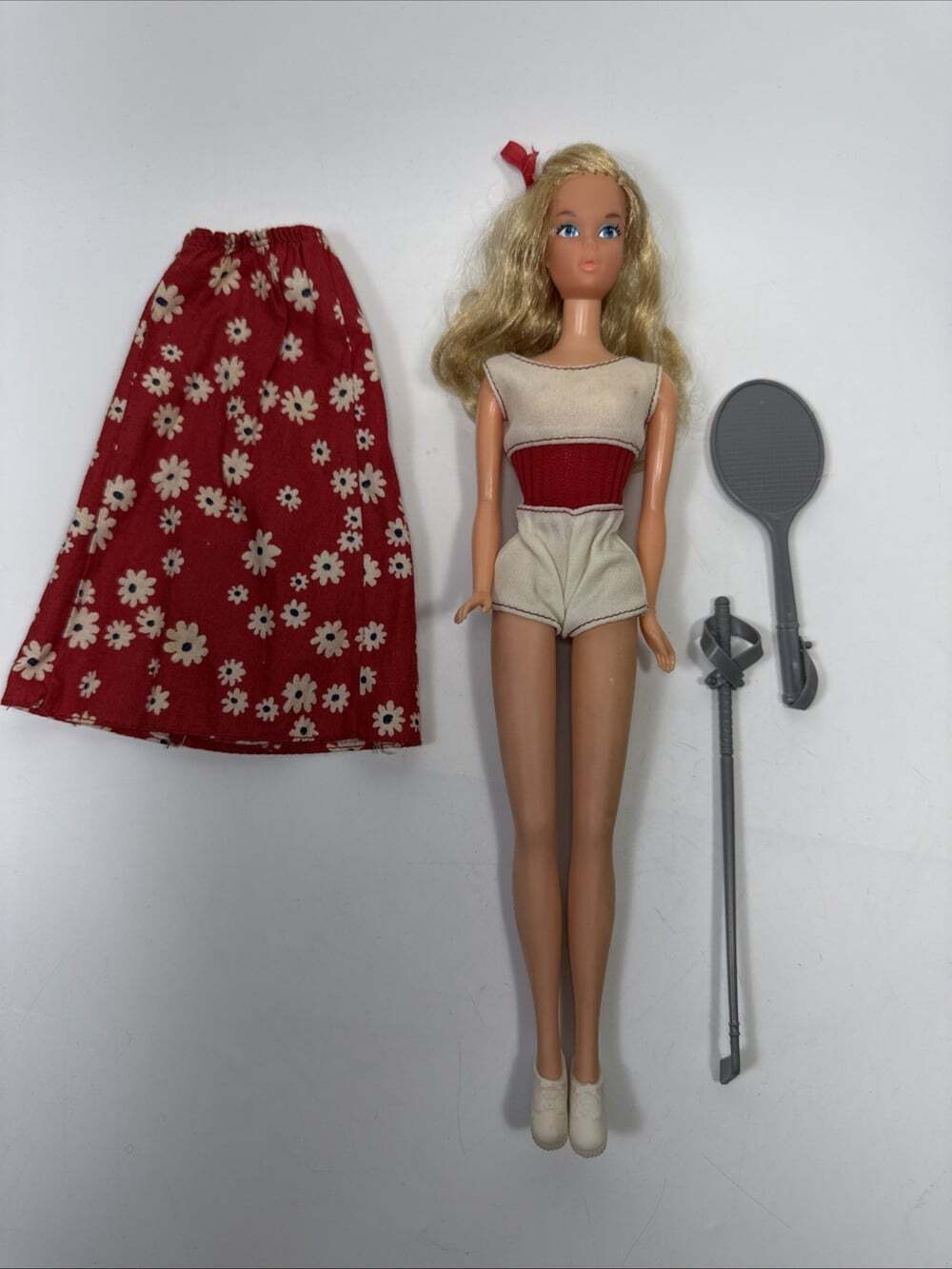 Vintage Free Moving Barbie Doll 1970’s! Mattel Accessories, Clothes